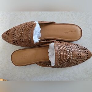 Universal thread whisper woven meals cognac